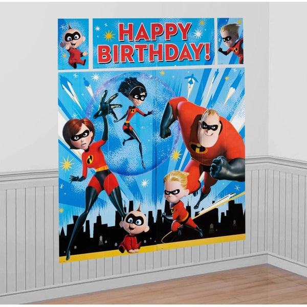 Disney/Pixar Incredibles 2 Scene Setter With Props